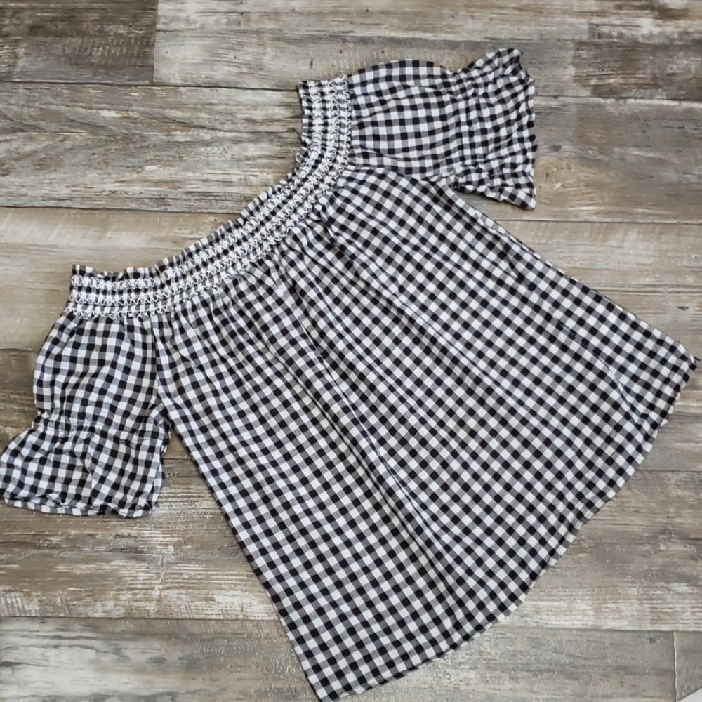 Dizzy Lizzy Blouse Size Medium - image 1